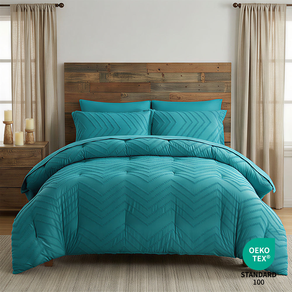 7pcs Bedding Ensemble for Year-Round Use, Featuring a Grid Cut Quilt Set with 1 Quilt, 1 Flat Sheet, 1 Mattress Protector, And 2 Or 4 Pillow Covers, Designed for Easy Comfort with High-Quality, Soft Material