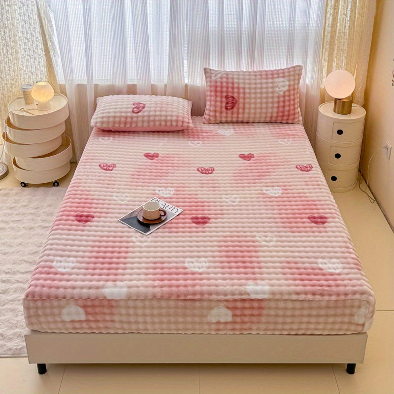 3pcs Heart Pattern Fitted Sheet Set, Soft, Comfortable, and Skin-friendly Fitted Sheet, Suitable for Bedrooms and Guest Rooms (1 Fitted Sheet, 2 Pillowcases, Does Not Include Inserts)