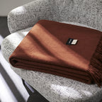 Cozy And Elegant, This French-Style Wool Blanket Is Perfect for All Seasons, Ideal for Snuggling on The Sofa Or Using As a Light Cover in Air Conditioning