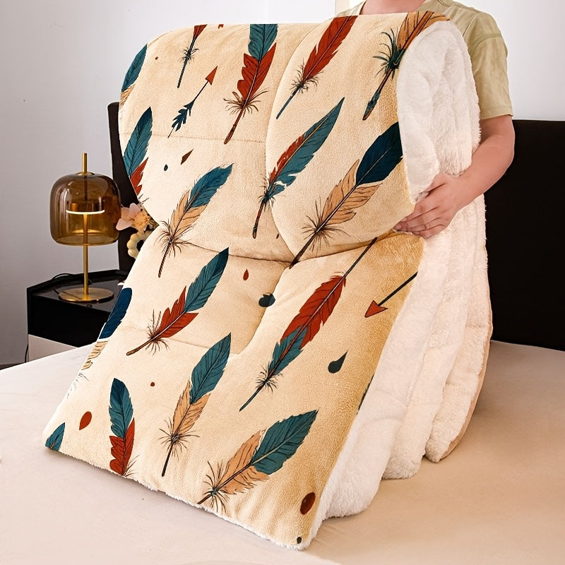 New -filled Quilt, Suitable for All Seasons, Lightweight and Comfortable, with Stylish Digital Prints. Ideal for Home Bedrooms, Available in Multiple Sizes. Features a Unique Red and Blue Feather Pattern Design, Soft and Cozy, Providing a Warm