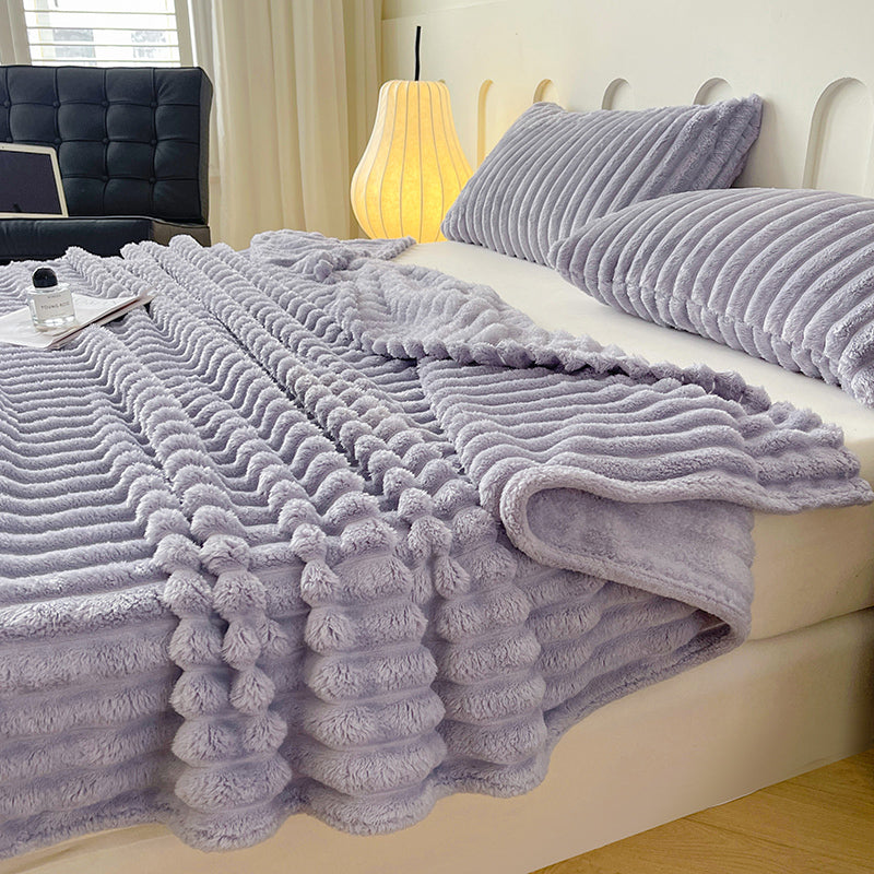 1pc of Luxurious Faux Rabbit Fur Chenille Striped Throw Blanket, Suitable for Travel, Sofa, Bed, Office, and Home Decor, Lap Blanket, Bed Blanket, Knee Blanket, Outdoor Travel Blanket, Soft, Warm, and Cozy, a Beautiful and Comfortable Warm Blanket