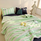 4pcs set of summer cool bedding - soft and breathable, including 1 blanket, 1 bed sheet, and 2 pillowcases (excluding pillow core) - soft and cool thin quilt, comfortable and suitable for all seasons, suitable for bedrooms and guest rooms.