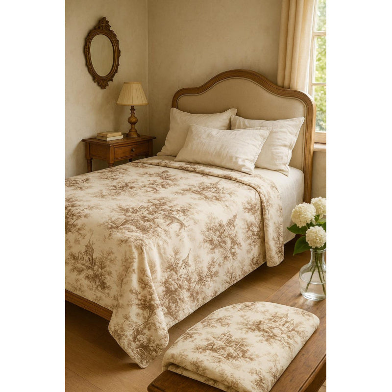 Flannel blanket 290G warm, soft, comfortable and skin-friendly suitable for bedroom sofas in autumn and winter. Cute and popular pattern can be used as a gift Cozy Velveteen Throw, Christmas Gift