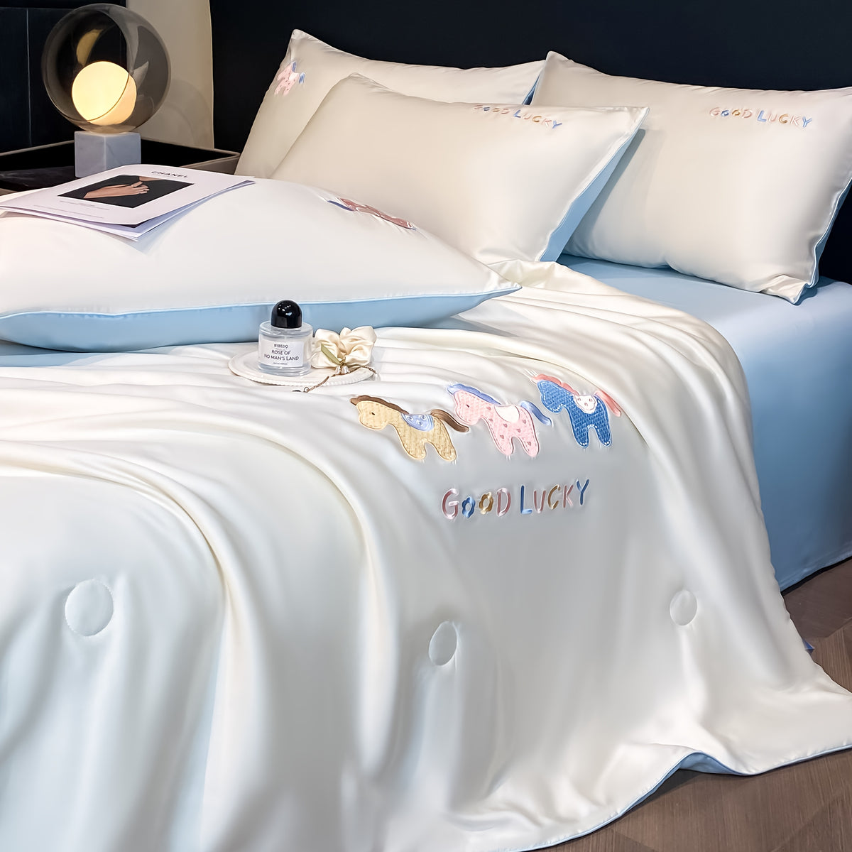 1pc, 2026 New Washed Air Conditioning Quilt, Cute Summer Quilt, Light Summer Quilt, Thin and Breathable Air Conditioning Blanket, Lightweight Quilt, Suitable for Bedrooms and Dormitories, Machine Washable, Pillowcases Not Included
